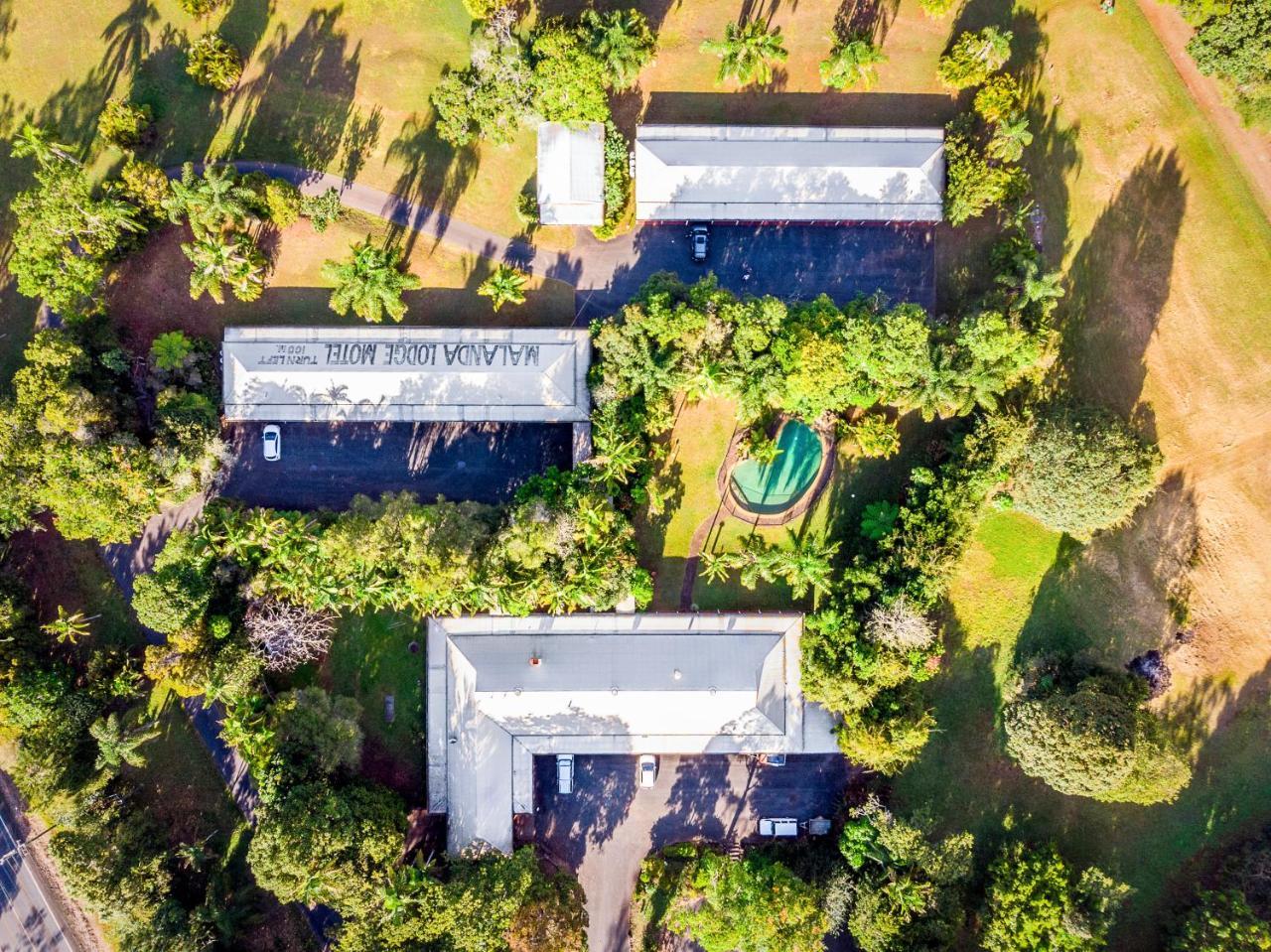 Malanda Lodge Exterior foto